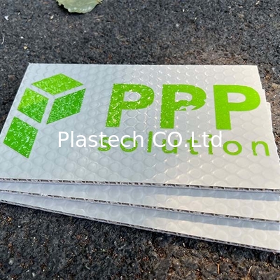 গুণ  3mm 5mm Fire Retardant PP Honeycomb Board For Surface Shields কারখানা